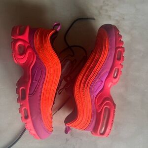 Nike TN sneakers sz 5 no box
